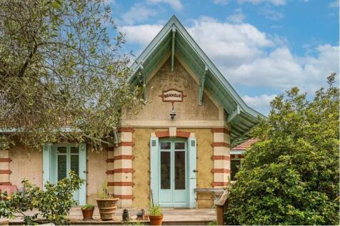 Property Image 1