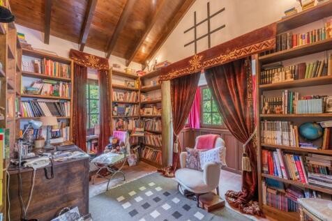 Property Image 9