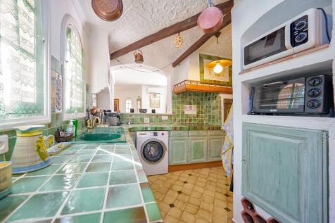 Property Image 9