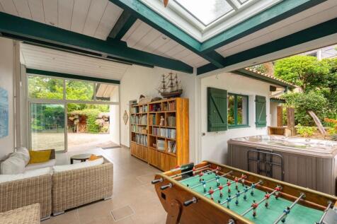 Property Image 7