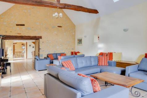 Property Image 8