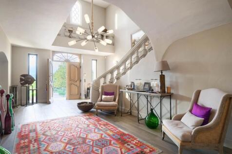 Property Image 8