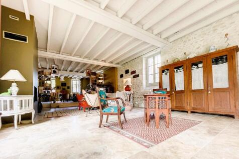 Property Image 11