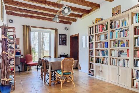 Property Image 5