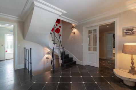 Entrance Tile