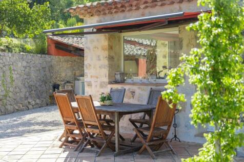 Property Image 12