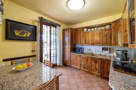 1M8A1332-HDR.JPG