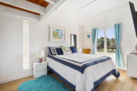 Villa de luxe  vendre Saint Laurent du Var