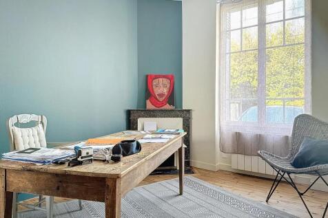 Property Image 6