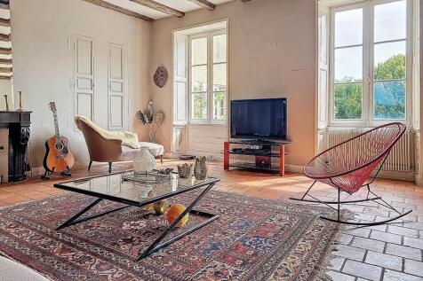 Property Image 8