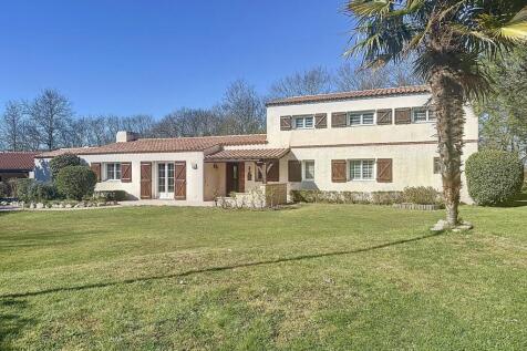 Property Image 8