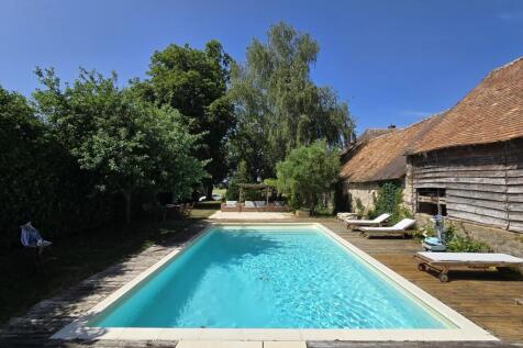 Property Image 4