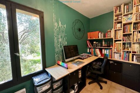 Property Image 28