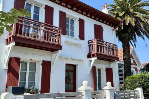 Property Image 1