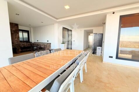 Property Image 101