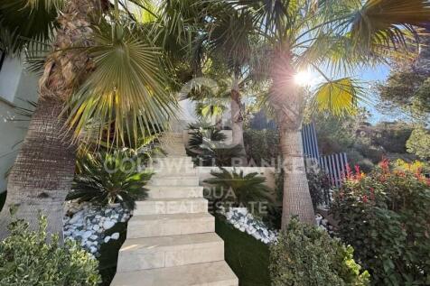 Property Image 112