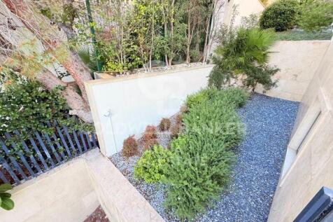 Property Image 75