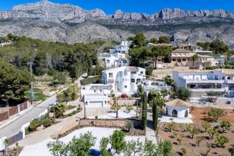 Property Image 8