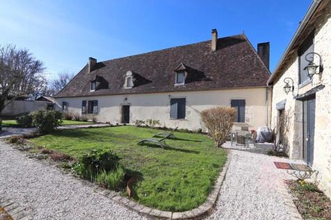 Property Image 4