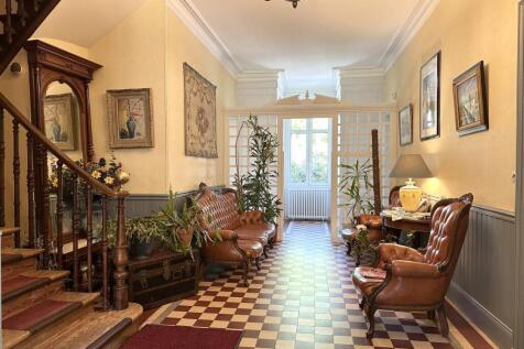 Property Image 4