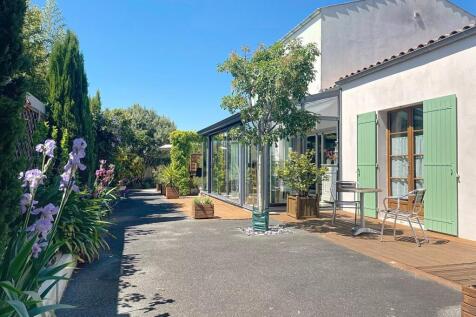 Property Image 9
