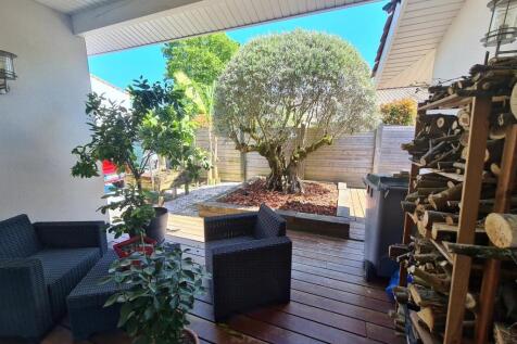 Property Image 11