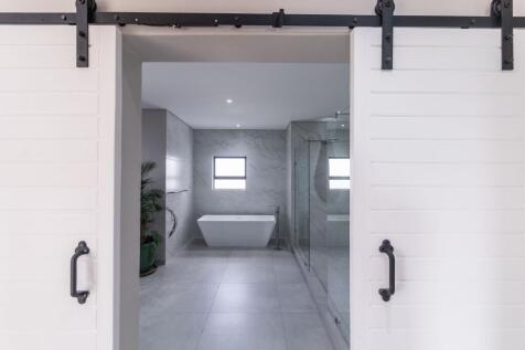 Property Image 76