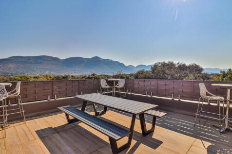 Roof top patio