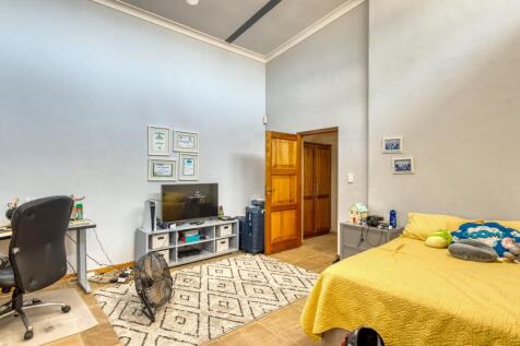 Property Image 64