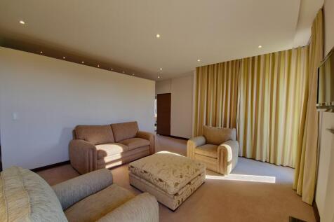 Ground floor Bedroom 2