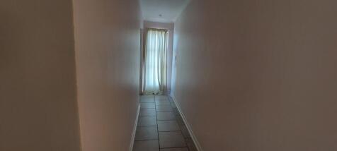 Corridor to lift shaft