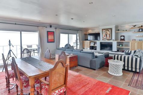 Residence upstairs