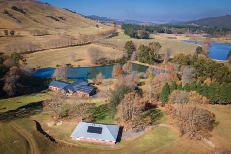 Great property - so much to offer!!