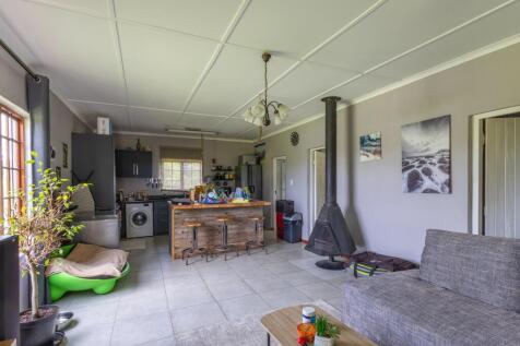 2 Bed Cottage