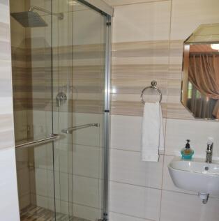 Unit 5 - Bathroom