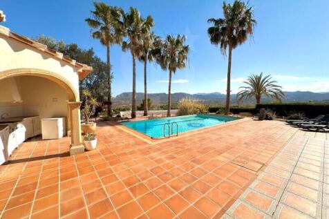 Property Image 4