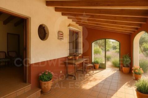 Property Image 8