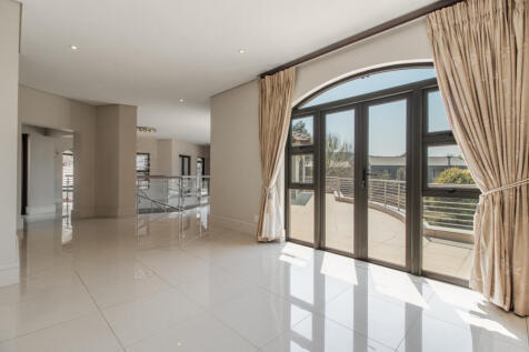Lounge Upstairs