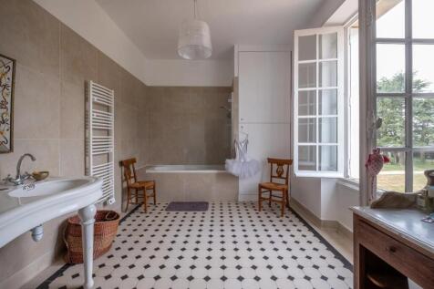 Property Image 30