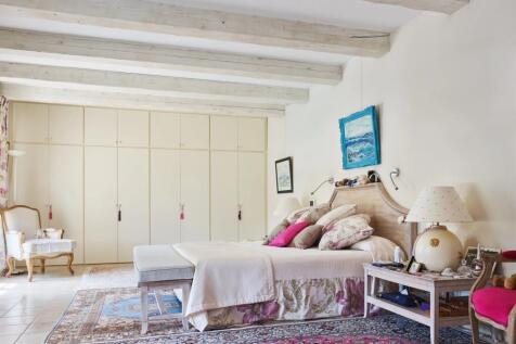 Bedroom Tile
