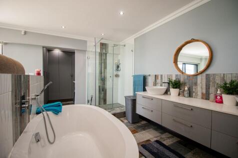Property Image 61