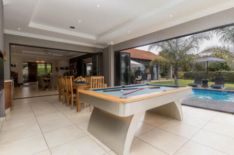 Entertainment Patio