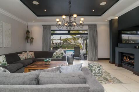 Informal Lounge