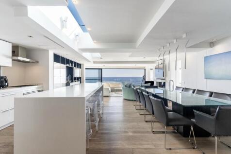 Dining onto Lounge