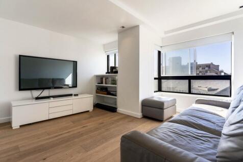 Fourth Bed/TV Room