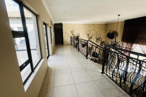Property Image 54