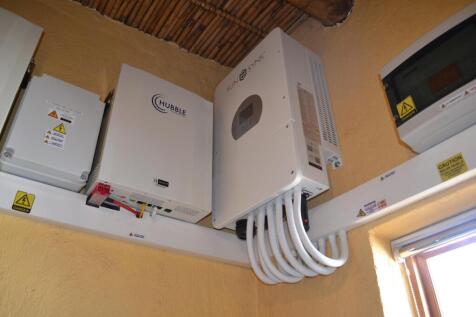 Inverter/Batteries in Pantry