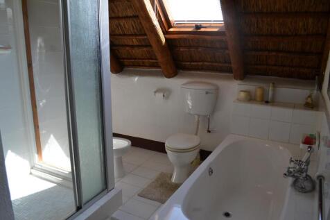 Bedroom 3 upstairs En-Suite Bathroom