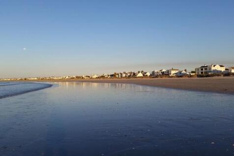 Golden Mile beach