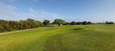 9 hole golf course